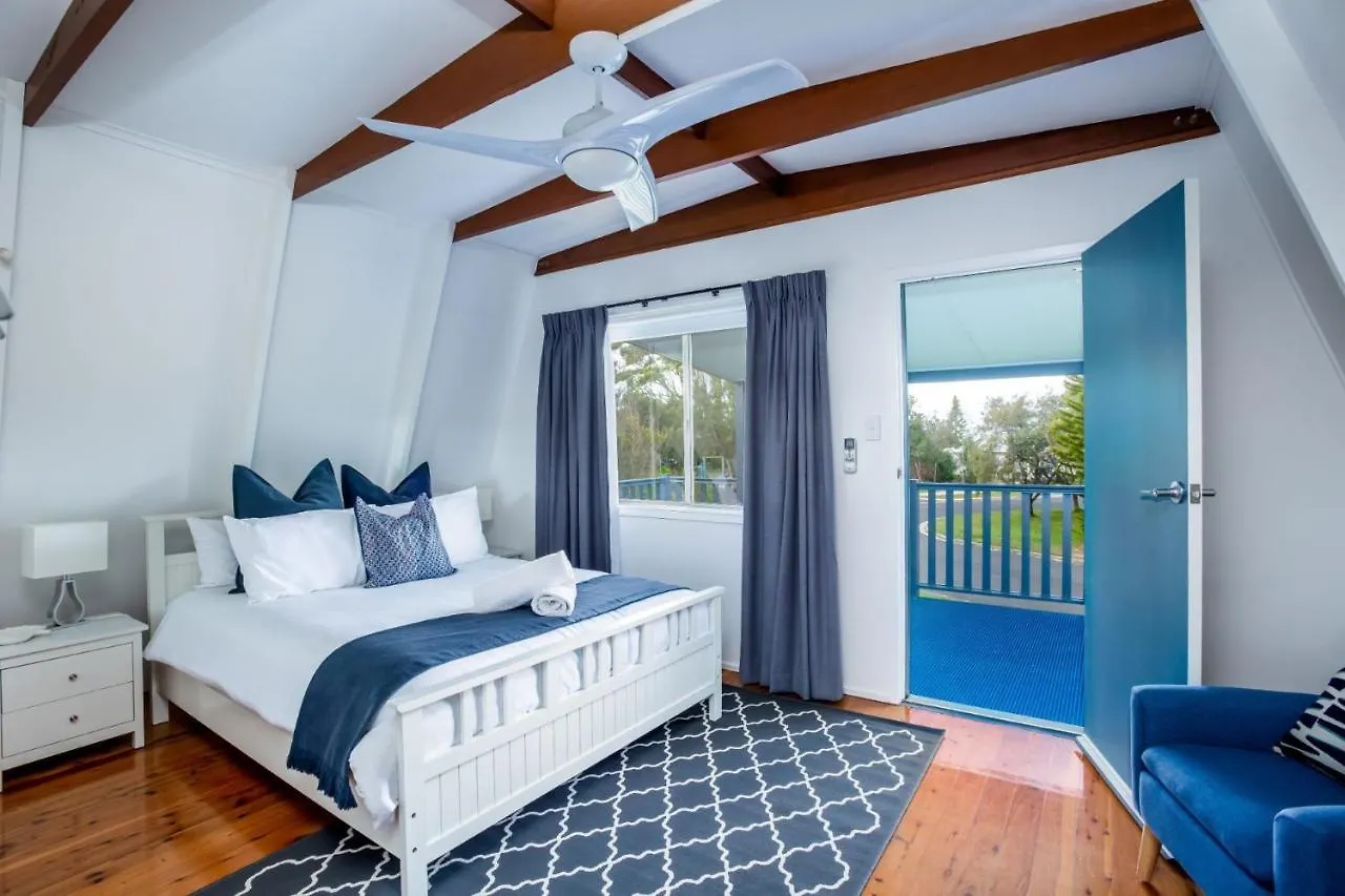 Wayfarers Beachouse Rainbow Beach Australia